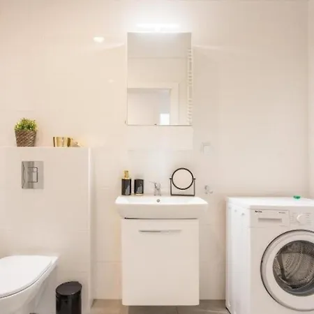 Διαμέρισμα Urban Chic - 2 Bedrooms - Rondo Onz - Luxury - Pereca Street *