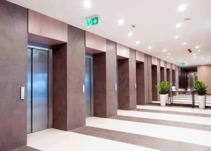 Urban Chic - 2 Bedrooms - Rondo Onz - Luxury - Pereca Street وارسو